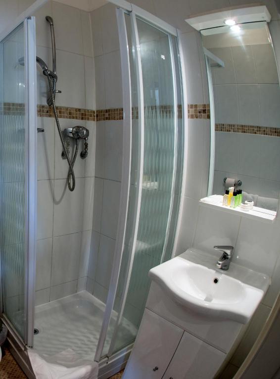 Thomas James Hotel Leamington Spa Rum bild