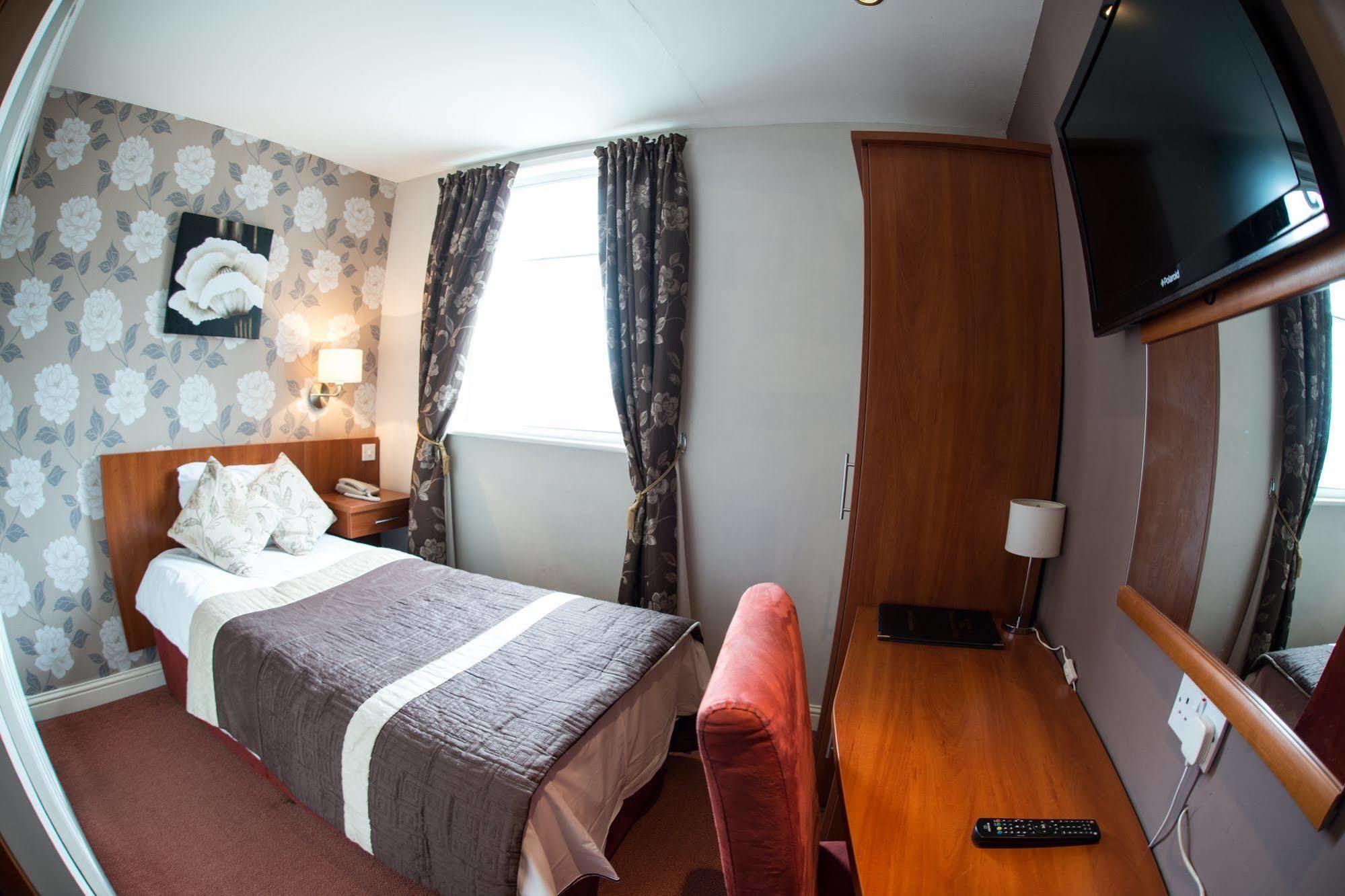 Thomas James Hotel Leamington Spa Exteriör bild
